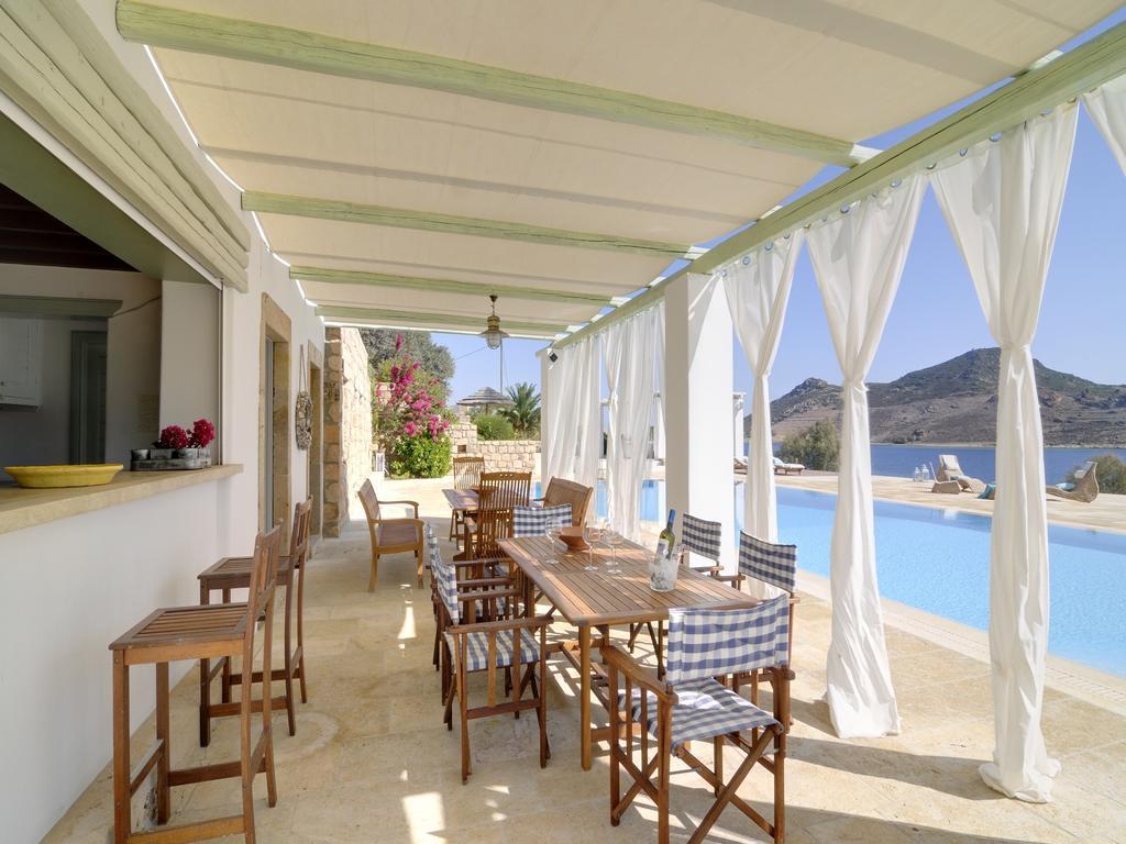 Onar Patmos Apartment Grikos Bay  Exterior photo